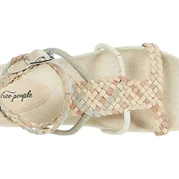 Free People Denali Footbed - Picture 3 of 8